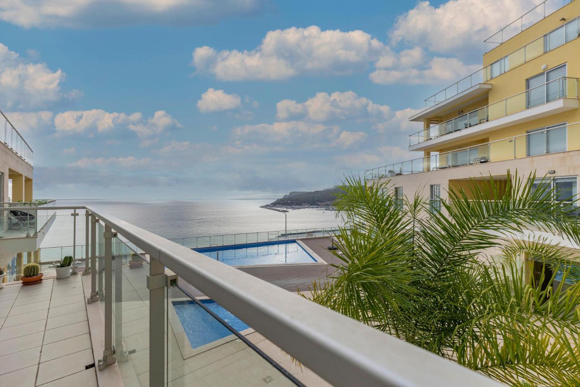 Cliffs Apartment - Astonishing View Over Sesimbra Bay By Trip2Portugal Екстер'єр фото